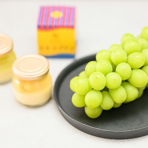 蔵出しシャインマスカット＆モモコプリン